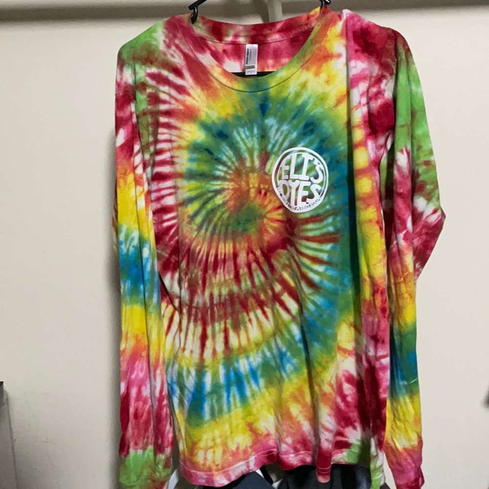 Tye dye long sleeve tee